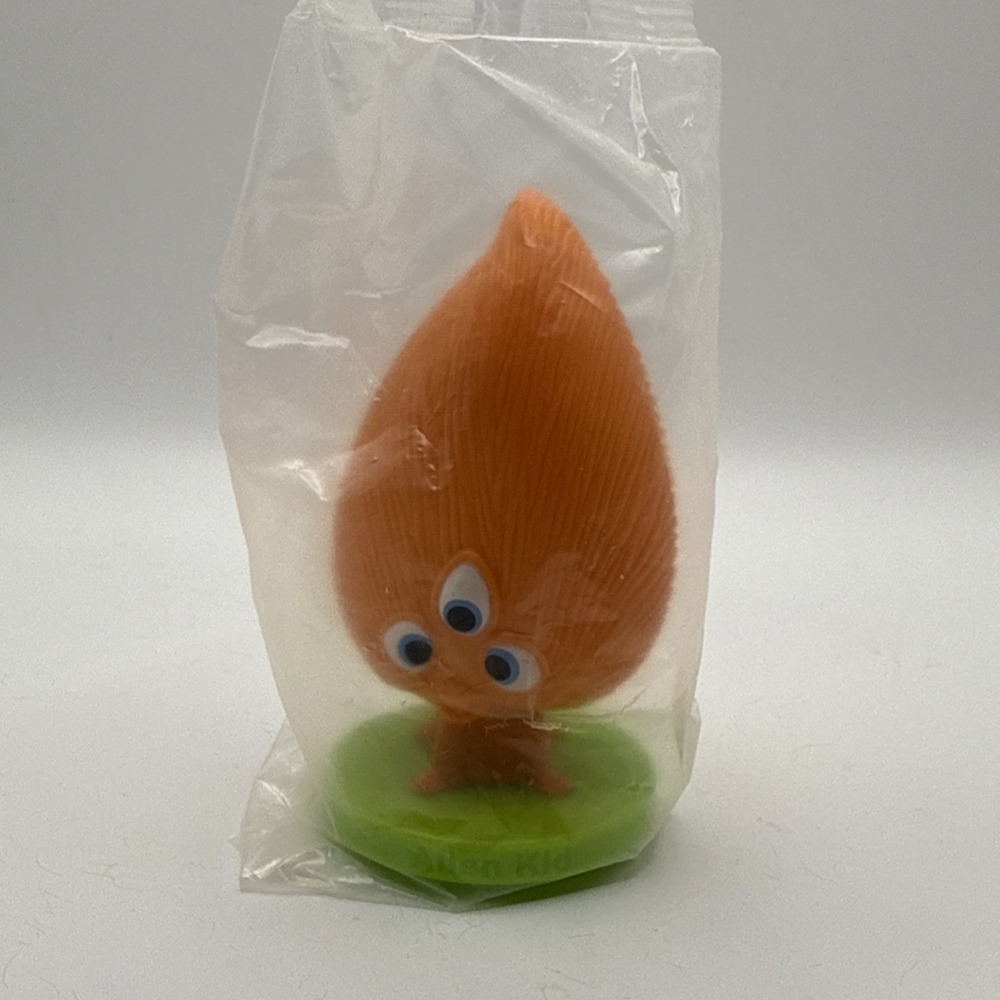 Disney Chicken Little Alien Kid Bobble Head 3" Figure Kellogg's 2005 NEW SEALED